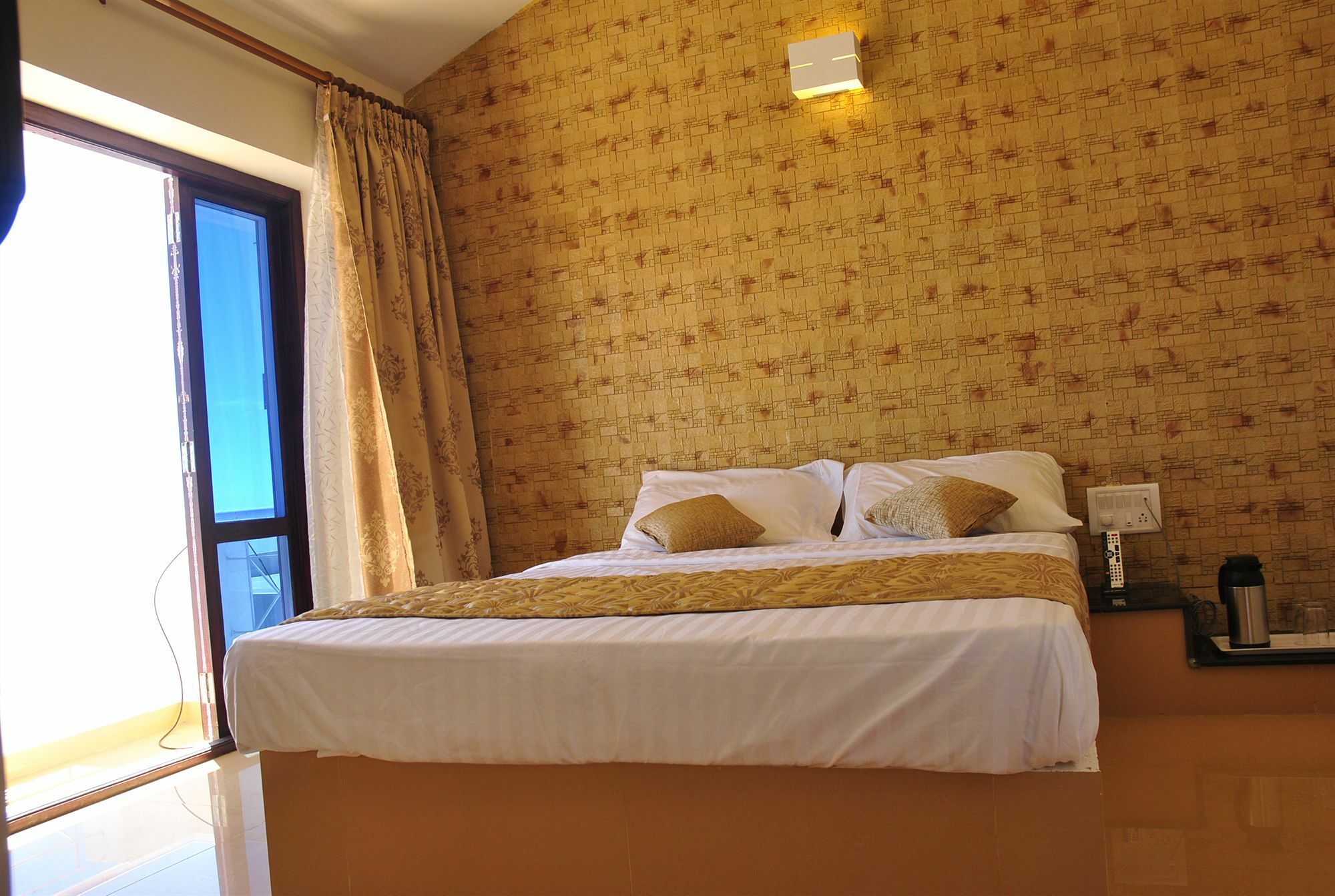 Country Club Valley Vista Kodaikanal Exterior photo